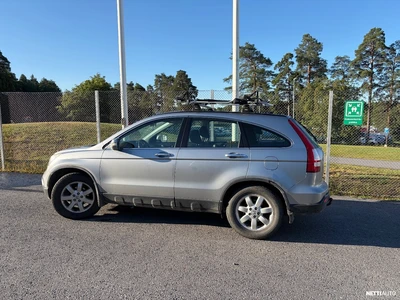 Honda CR-V 4-veto 2.2 2007, kuva 1/15