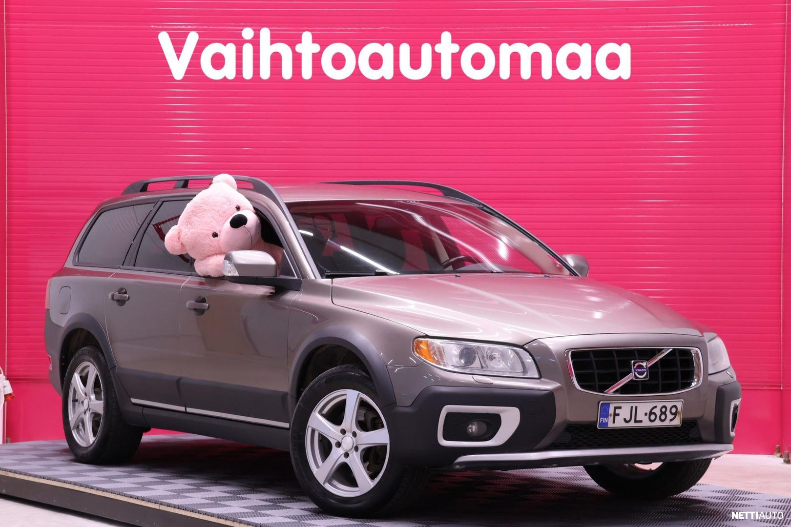 Volvo XC70