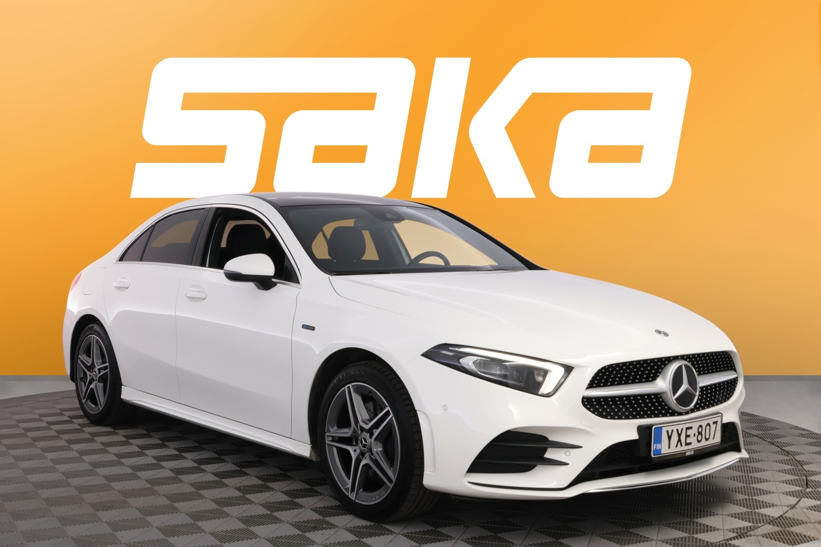 Mercedes-Benz A 250 e A sedan Business AMG Edition EQ Power