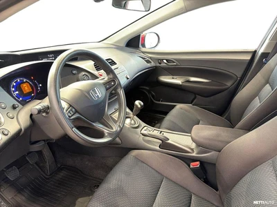 Honda Civic 5D 1,4i Comfort 2011, photo 7/18