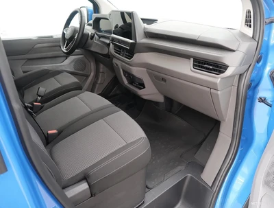 Volkswagen Transporter 2025, photo 7/9