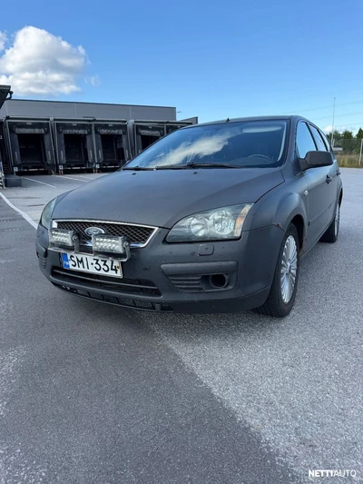 Ford Focus 2005, kuva 3/19