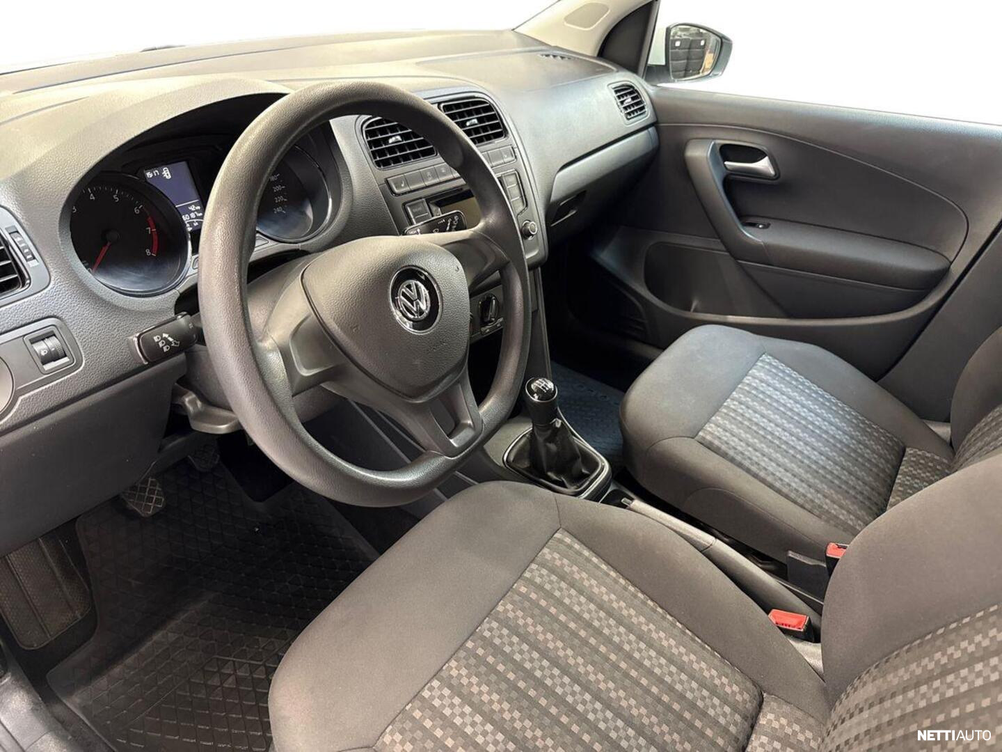 Volkswagen Polo 2015, kuva 7/38