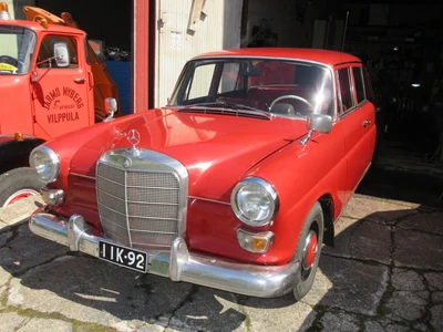 Mercedes-Benz 200 200 D 1967, kuva 2/5