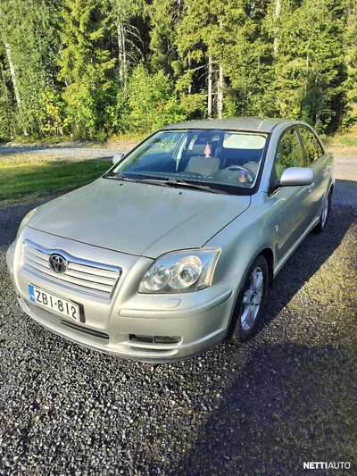 Toyota Avensis 2005, kuva 2/9
