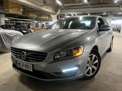 Volvo S60 T3 Business aut 2014, photo 1/11