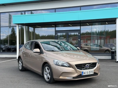 Volvo V40 2012, photo 1/45