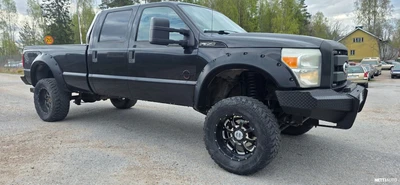 Ford F-350 Korotettu V8 6.7 2011, photo 1/16