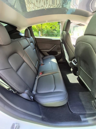 Tesla Model Y Long Range 2022, kuva 7/9