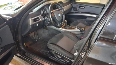 BMW 320 2011, photo 5/8