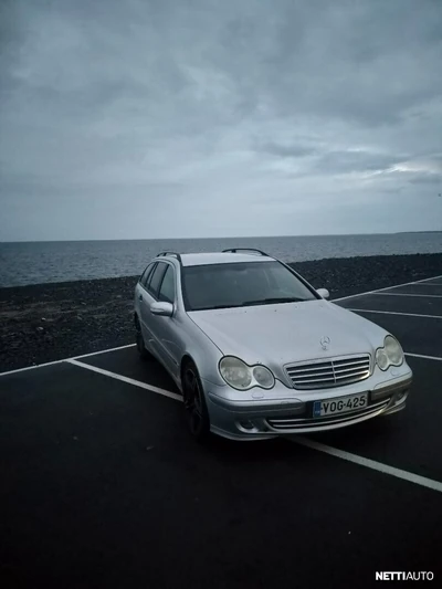 Mercedes-Benz C 180 C180 2004, kuva 1/6