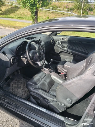 Alfa Romeo GT 3,2 V6 2006, photo 4/5