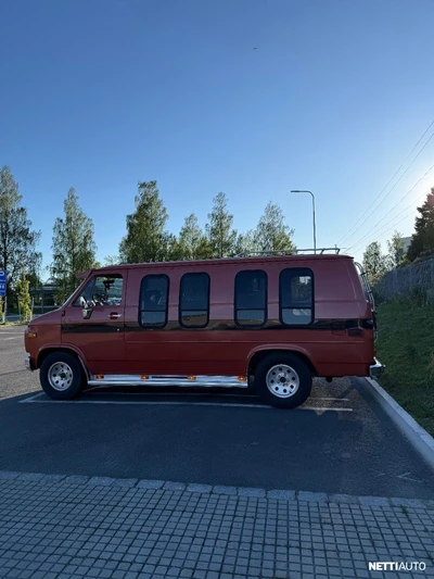 Chevrolet Chevy Van 1984, photo 6/9