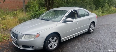 Volvo S80 2,0D Momentum Business 2008, photo 1/7