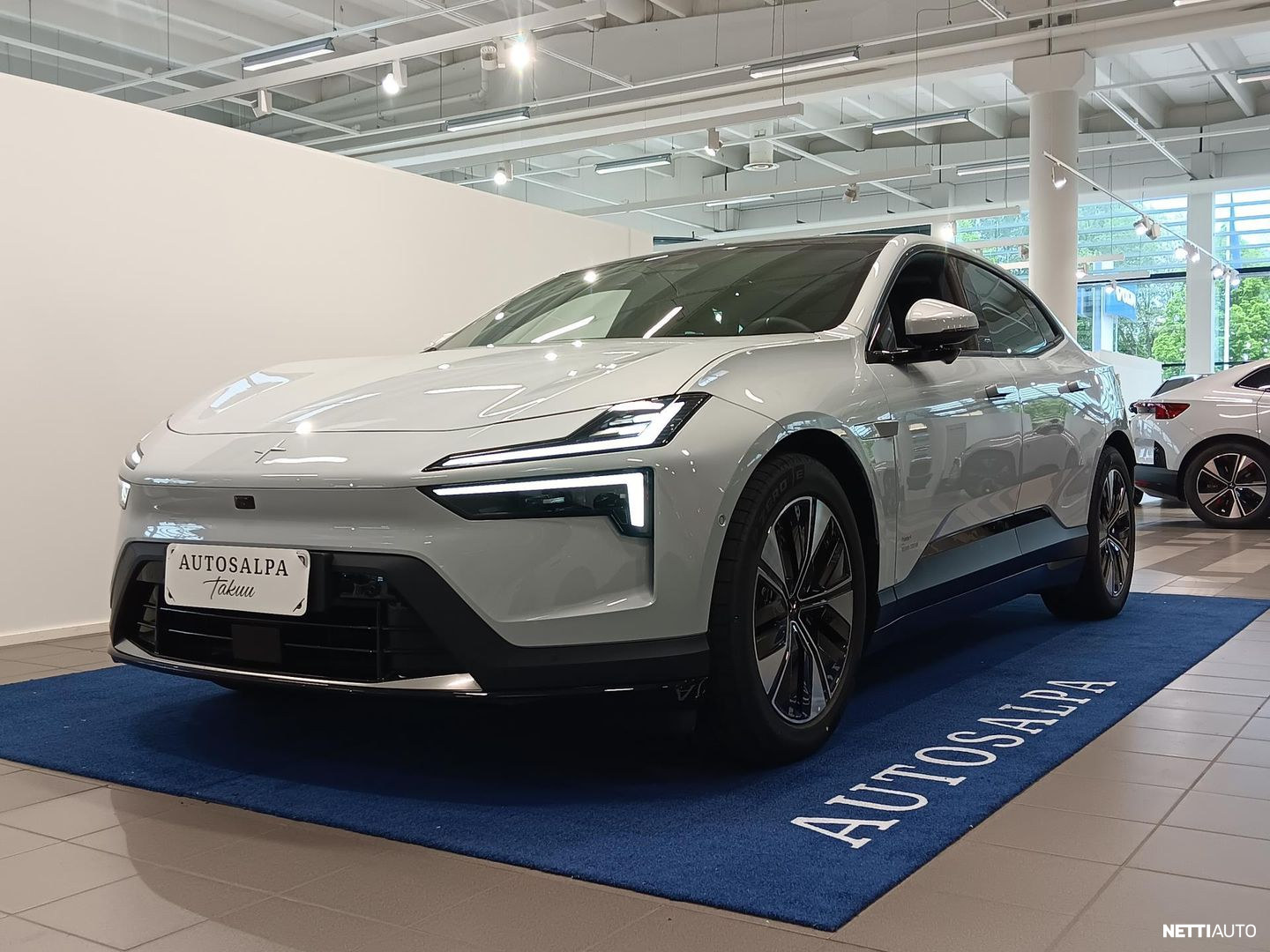 Polestar 4