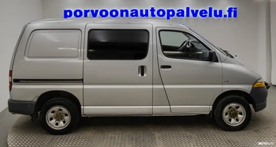 Toyota Hiace 2006, photo 5/19