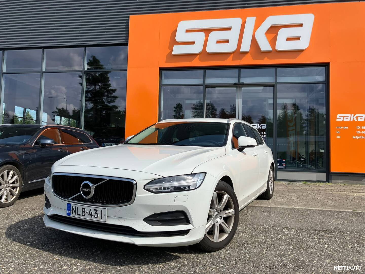 Volvo V90