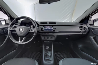 Skoda Fabia 2020, photo 7/18