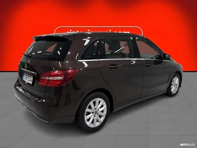 Mercedes-Benz B 180 d A Premium Business 2017, photo 6/45