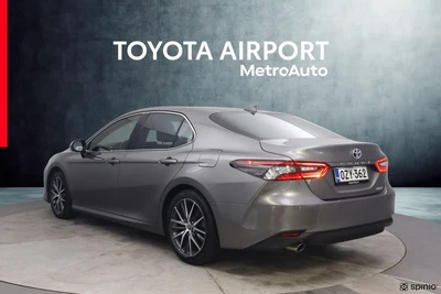 Toyota Camry 2,5 Hybrid Premium 2023, kuva 2/25