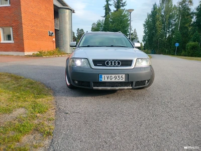 Audi A6 allroad quattro 2001, kuva 1/8