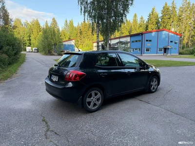 Toyota Auris Juuri katsastettu 2007, kuva 3/10