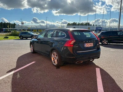 Volvo V60 D5 AWD Twin Engine Summum aut 2017, kuva 4/8