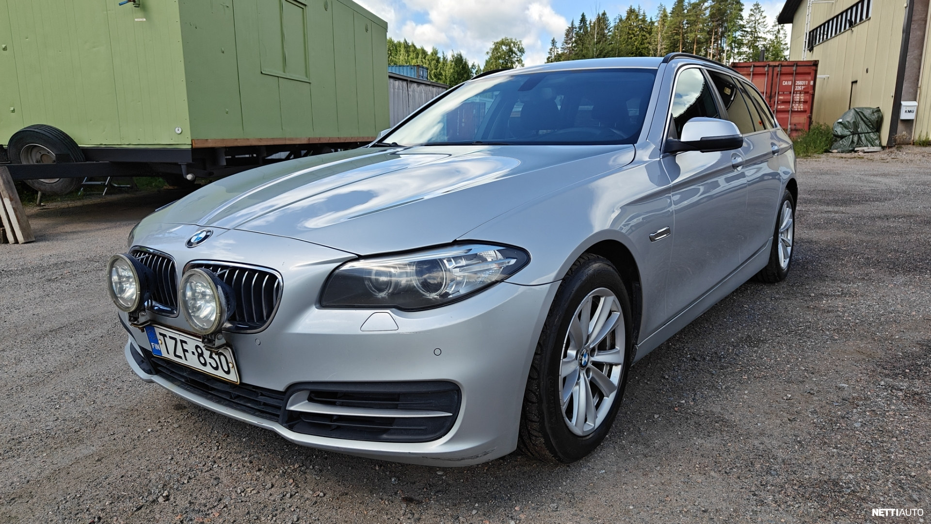 BMW 520