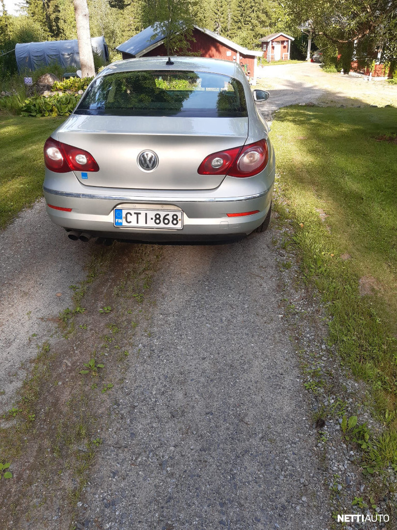 Volkswagen Passat CC 2009, photo 2/12