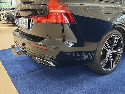 Volvo V60 2022, photo 3/20