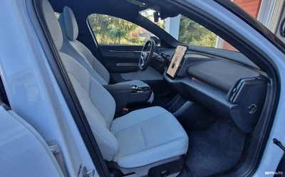 Volvo EX30 Twin Performance Ultra 2024, kuva 6/10