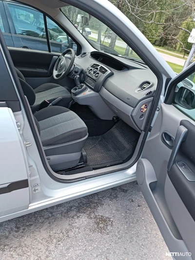 Renault Megane Renault Scenik 2004, kuva 3/7