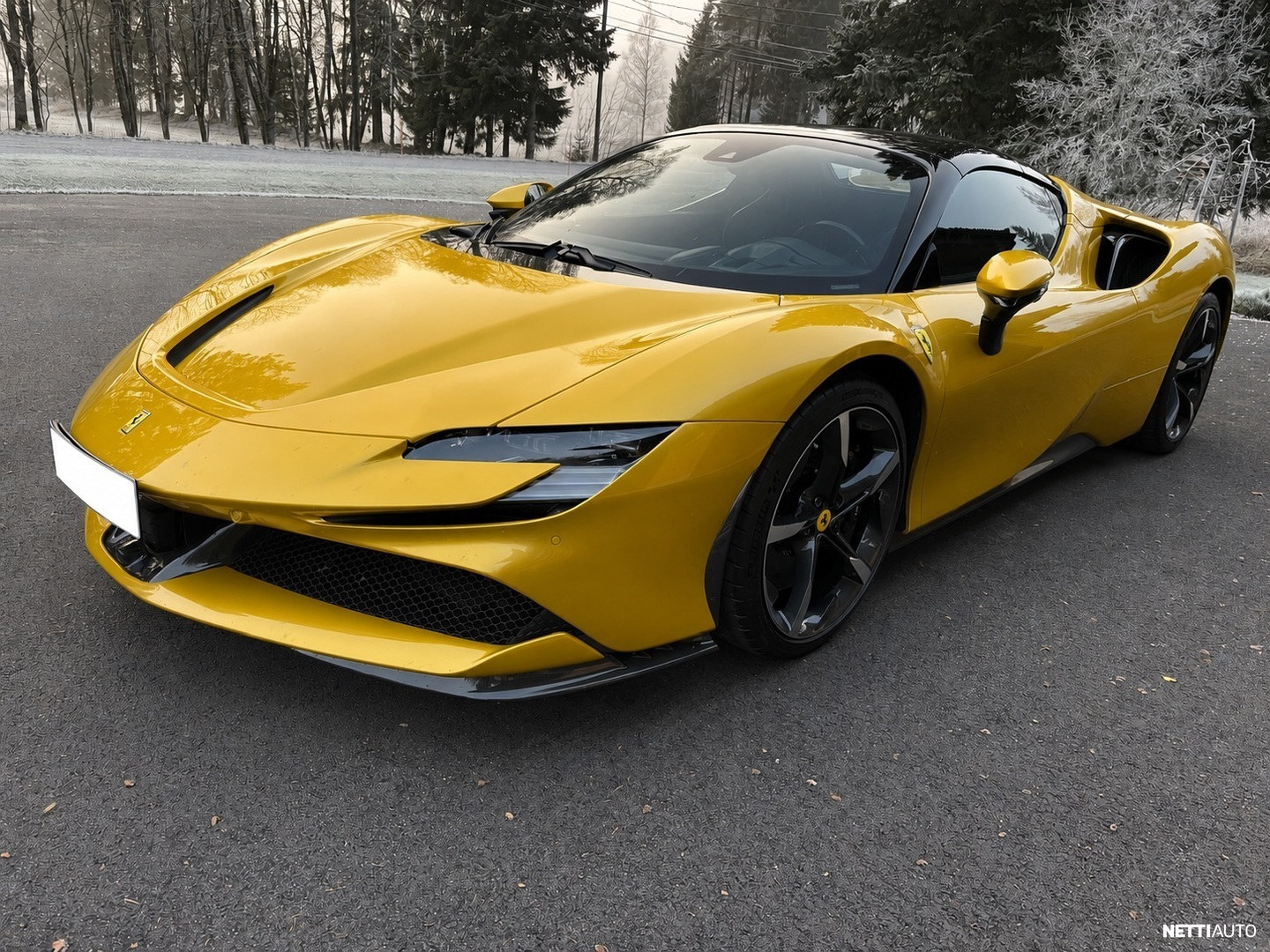 Ferrari SF90 spider