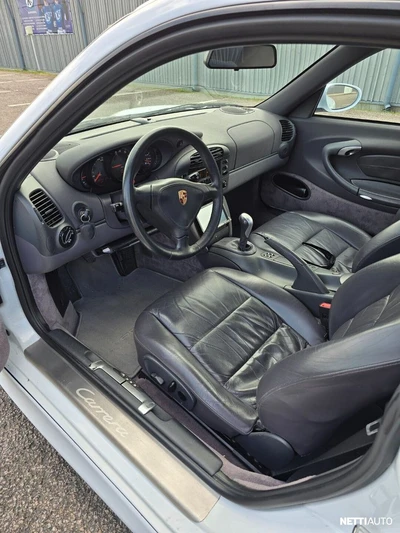 Porsche 911 996 Carrera 2 1999, photo 4/4