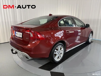 Volvo S60 2010, photo 6/10