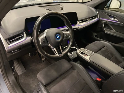 BMW iX1 U11 xDrive30 M-sport 2024, photo 6/10