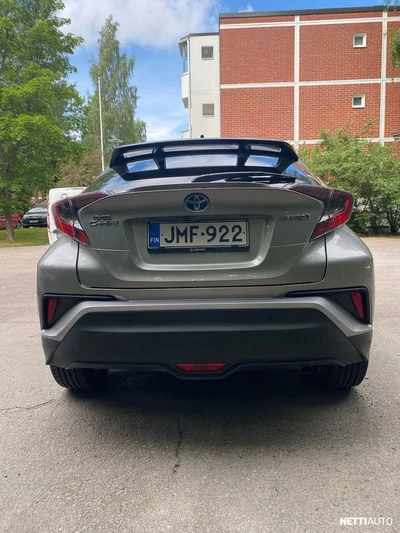 Toyota C-HR 1,8 Hybrid Premium 2017, kuva 7/12