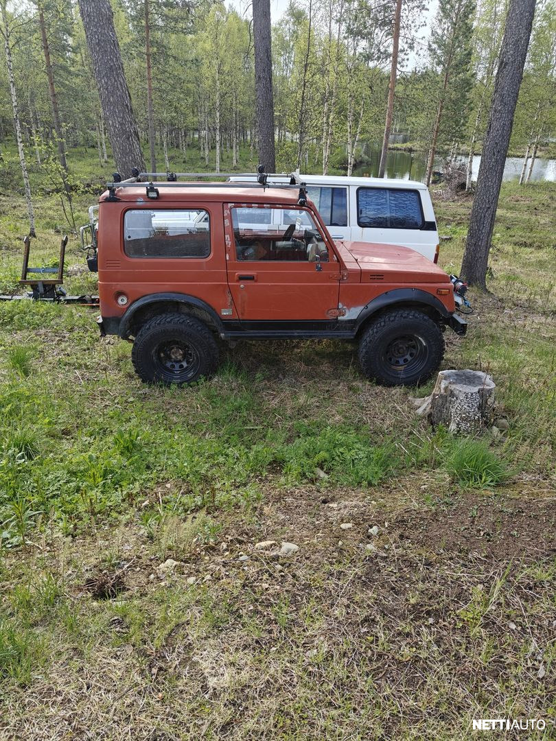 Suzuki SJ410