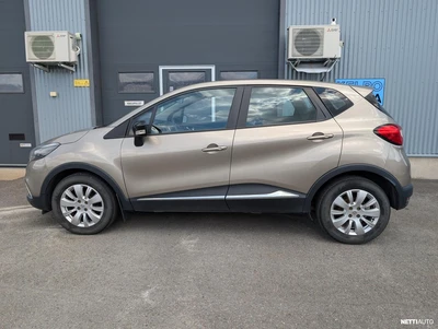 Renault Captur TCe 90 Navi Style 2016, photo 5/10