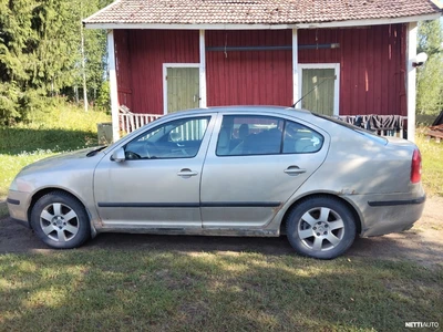 Skoda Octavia 2005, kuva 3/8
