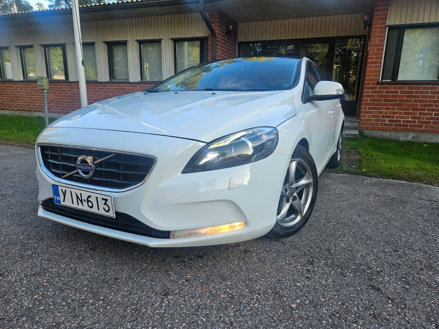 Volvo V40