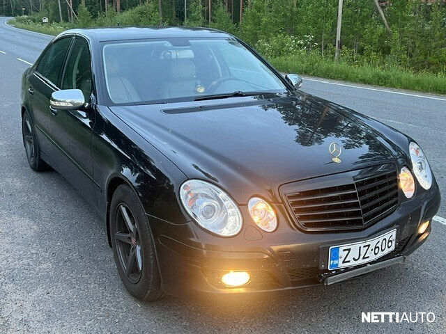 Mercedes-Benz E