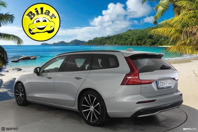 Volvo V60 2023, photo 4/38
