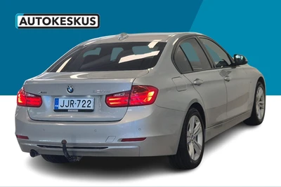 BMW 320 2015, kuva 6/27