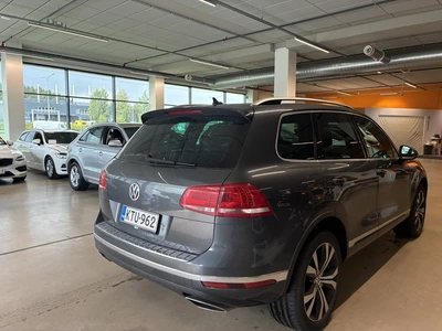 Volkswagen Touareg 2015, photo 3/7