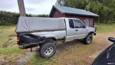 Mitsubishi L200 L200 1989, kuva 4/6