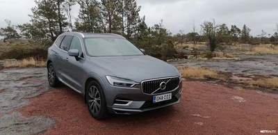 Volvo XC60 T8 AWD Inscription aut 2019, photo 2/15