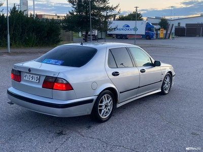 Saab 9-5 2.3t aero 2001, kuva 3/11