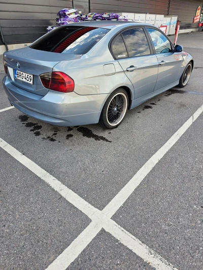 BMW 318 e90 2006, kuva 3/10