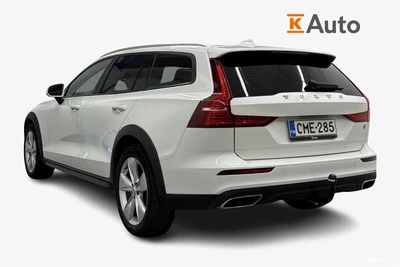 Volvo V60 Cross Country 2019, kuva 2/25